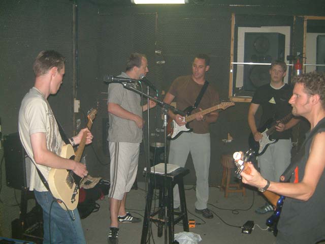eOverload_2003-06-24_repetitie01