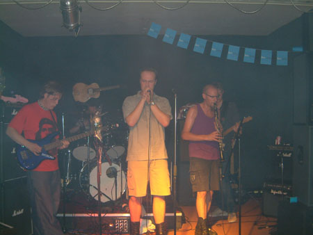 eOverload_2002-07-27_studio708