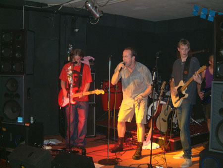 eOverload_2002-07-27_studio712
